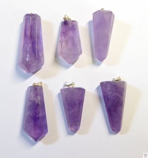 Amethyst-Spitze, Anhänger an Metallöse