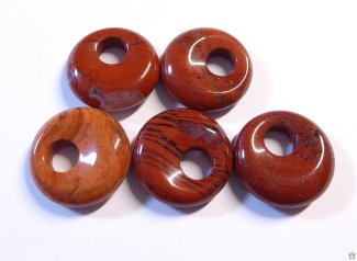 Edelsteindonut Jaspis rot, ca. 18 mm
