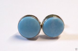 Runder Larimar-Ohrstecker in Silberfassung