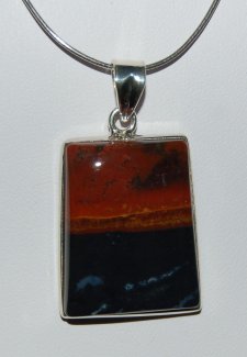 Sardonyx-Anhänger mit Silber