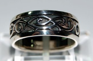 Silberring mit keltischem Motiv