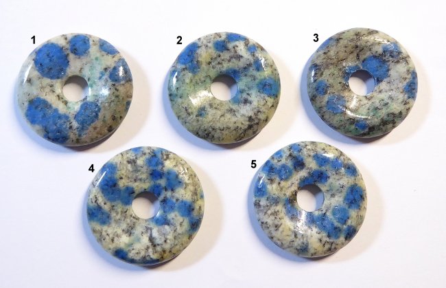 Edelsteindonut K2-Stein (Azurit in Granit), 30 mm