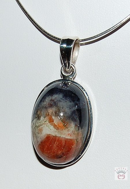 Ovaler Iolith-Sonnenstein-Anhänger