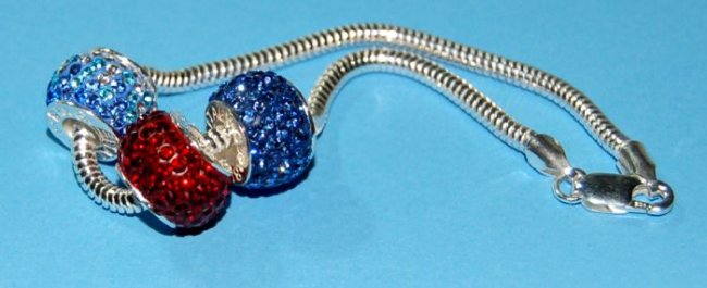 Carlo Biagi Bead, Swarovski Kristalle, blau