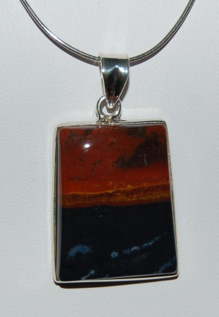 Sardonyx-Anhänger mit Silber