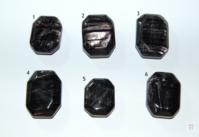 Achteckiger Flatstone aus Hypersthen