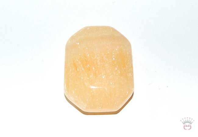 Achteckiger Flatstone aus Orangencalcit