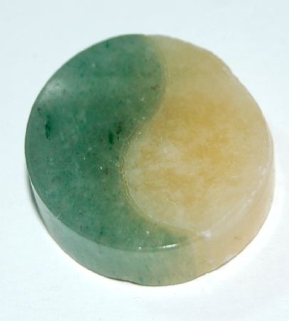 Edelsteinanhänger Yin Yang Orangencalcit-Aventurin