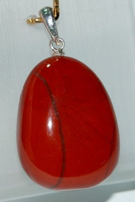 Edelsteinanhänger roter Jaspis mit Silberöse