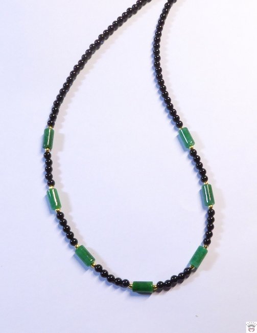 Edelsteinkette Onyx-Jade, Silberkugeln